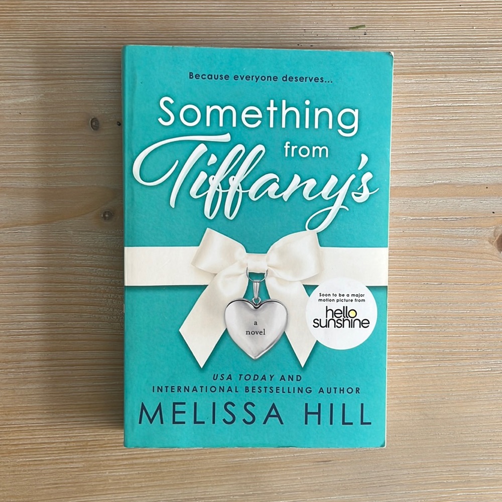 📚 Something From Tiffany’s - Melissa Hill (Paperback)